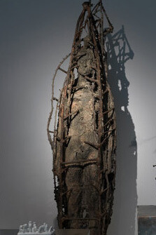 Aron Demetz. Courtesy of Doris Ghetta