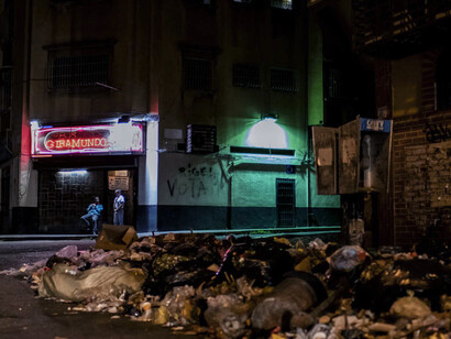 Los residentes evitan salir de sus casas por la delincuencia, mientras el progresivo colapso económico se ha acelerado