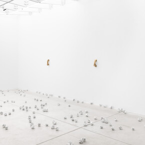 Jorge Méndez Blake, Inside the law, exhibition view. Courtesy of the artist and Meessen Gallery. Photo by Alice Pallot