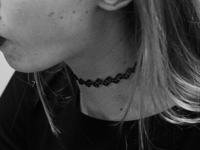 Jonathan Martin
Runes Frise, 2017
Film 16 mm, transfert digital
Produit avec le soutien du Frac Île-de-France
Courtesy de l’artiste