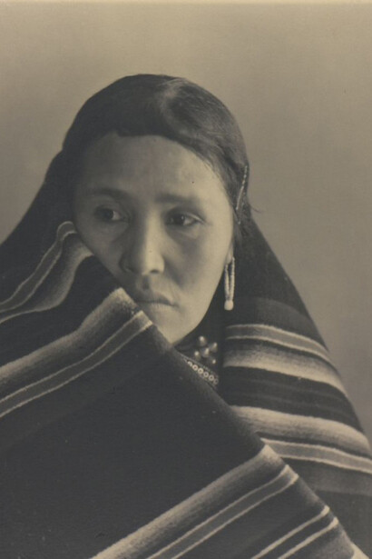 Photography from the Outside. Courtesy of Amon Carter Museum of American Art