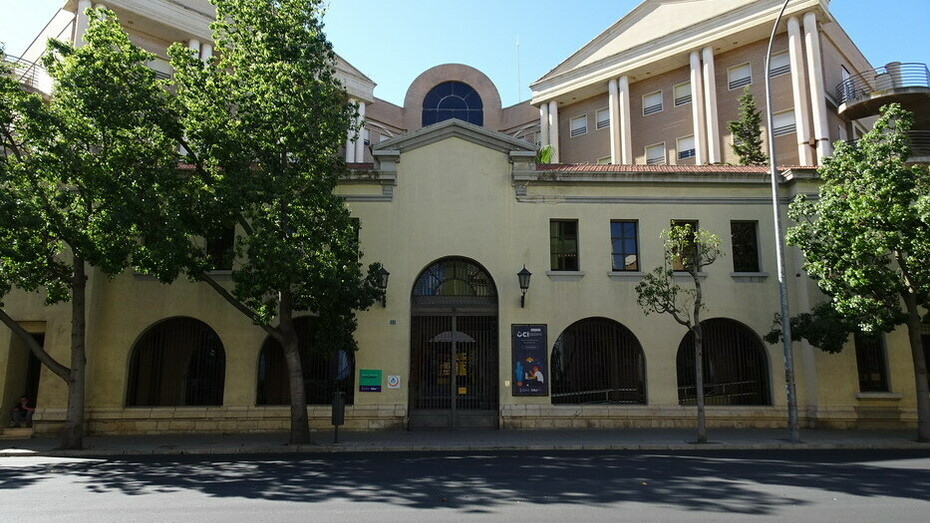 Lugar de la antigua prisión donde fue fusilado el fundador de la Falange, José Antonio Primo de Rivera (20 de noviembre 1936), hoy renovada, Alicante, España