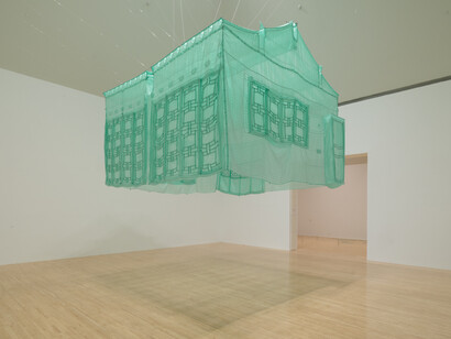 Installation view of Diary of flowers: Artists and their worlds, March 9, 2025–January 4, 2026 at
MOCA Grand Avenue. Courtesy of The Museum of Contemporary Art (MOCA). Photo by Jeff
McLane