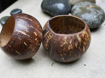 Coconut wood cups