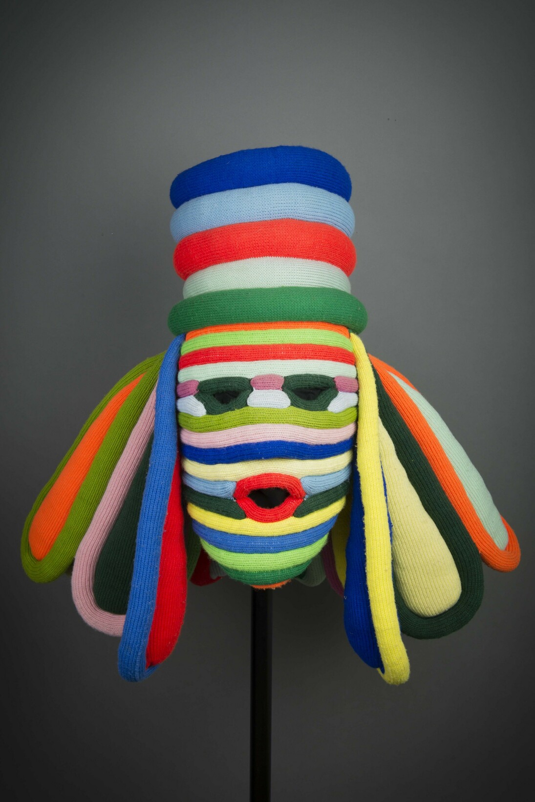 Deborah Berger (1956–2005) Mask, East Windsor, New Jersey Before 1984, Knitted orlon, 26 1/2 x 33 1/4 x 13", Collection American Visionary Art Museum, Baltimore, gift of the Art Council of New Orleans, FIC.2014.67, Photo by Mary Dwan, Courtesy American Visionary Art Museum