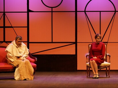 Loredana Cannata e Roberto Negri in una scena dello spettacolo