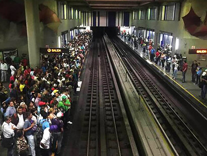 Accidents and deaths were reported due to the number of people in the stations