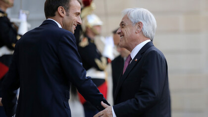 En octubre se reunieron Macron y Piñera