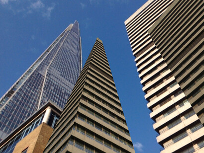 "Fractured Visions: Diffusions", Tamiko Thiel, Augmented Reality installation, 2014. Screenshot of Guy's Tower facade replicating and spreading onto The Shard. King's College Guy's Campus, Great Maze Pond Road, by London Bridge at the base of The Shard