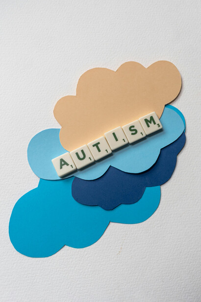 El autismo es una condición neurobiológica que, en al menos el 80% de los casos, tiene un origen hereditario