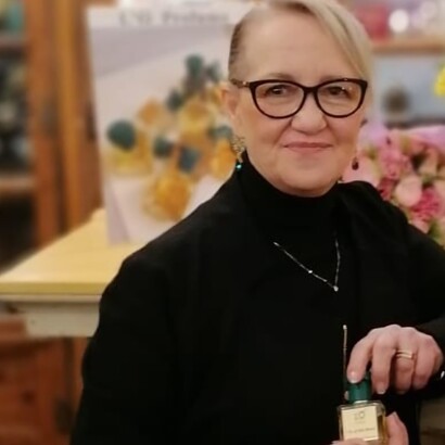 Il profumo è nella testa, spiega il “naso” Rossella Gatti. Il difficile è farlo arrivare tale e quale nella bottiglia