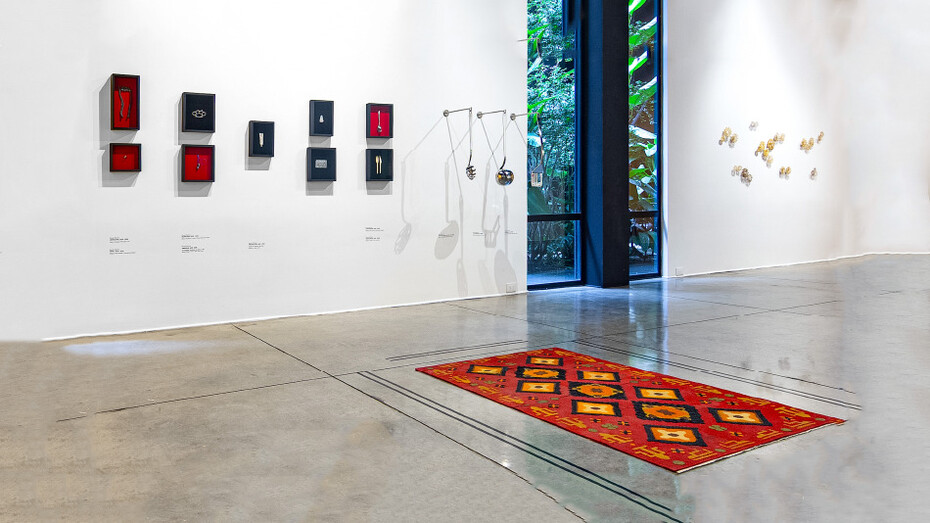 Various artists, El sueño de las cosas, exhibition view. Courtesy of La Cometa Gallery