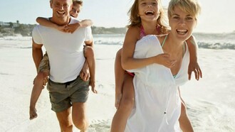 Una familia disfrutando de sus vacaciones