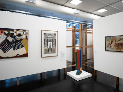 Uma história da arte brasileira, vista da exposição. Cortesia do Museu de Arte Moderna do Rio de Janeiro