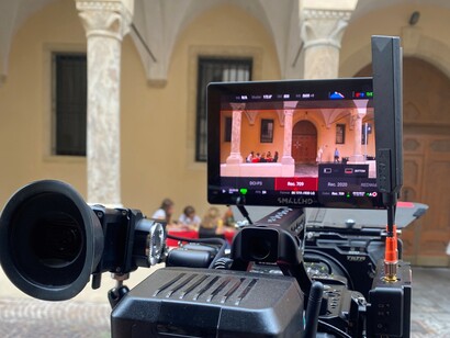 Un'immagine dal set del docufilm "Antonia Arslan"