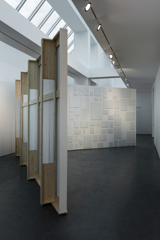 Karin Sander. Kunst, Exhibition view. Courtesy of Esther Schipper