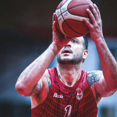 Uruguay sorprendió al mundo del deporte al coronarse campeón de esta competencia innovadora, desafiando la tradicional hegemonía de los jugadores altos