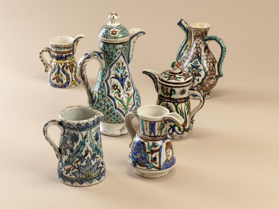Coffee Break. Courtesy of Pera Museum 