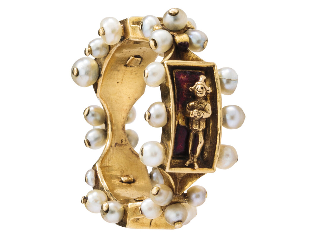 Renaissance Enamel Ring, France-Flanders, Burgundy, mid-15th century, Gold, pearls, ronde-bosse, and red enamel, Griffin Collection. Photograph by Richard Goodbody