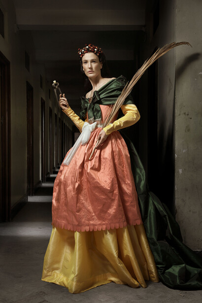 Erwin Olaf, Apolonia, Laboral Escena series, Courtesy Galerie Magda Danysz