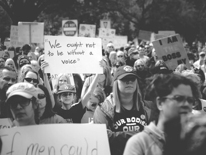 Es importante ser crítico con las propias ideologías, especialmente cuando éstas contradicen sus principios originales