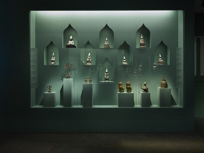 Angkor royal bronzes. Art of the divine, exhibition view. Courtesy of Musée Guimet