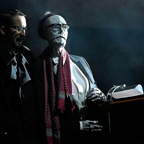 Böhm. Mit freundlicher genehmigung des Deutschen Theaters