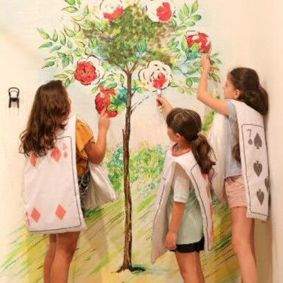 Alice in the Land of Books. Courtesy of Tel Aviv Museum of Art