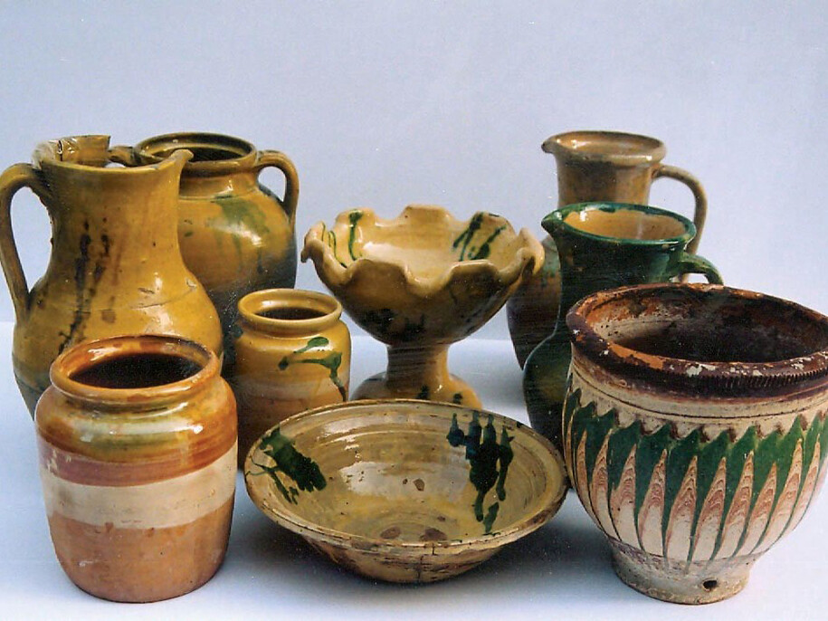 Traditional glazed ceramics of Lapithos known as aleifta, first half of 20th century
