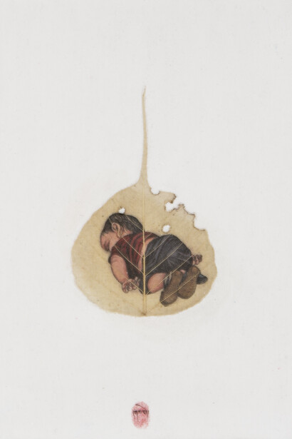 Untitled
2015
Gade
acrylic, bodhi leaf on canvas
23.2 x 31 cm (9 x 12 ¼ in)