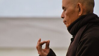 Thich Nhat Hanh, monaco buddhista zen
