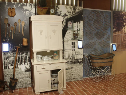 On the eay to the state of Latvia, exhibition view. Courtesy of Turaida Museum Reserve