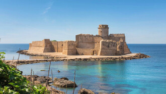 Le Castella, Fortezza aragonese