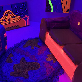 Carson Parkin-Fairley, I could watch you for hours, exhibition view. Courtesy of Liminal Gallery 