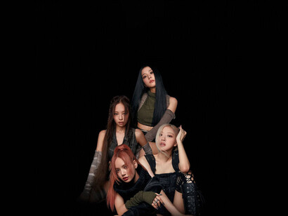 K-Pop female group Blakpink posing for their next album cover