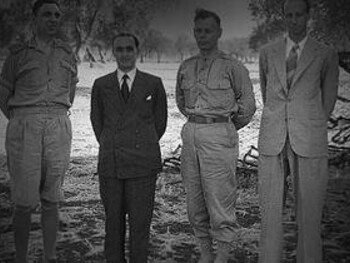Foto scattata dopo la firma dell'armistizio di Cassibile