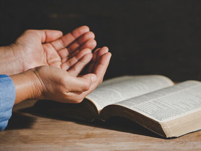 Fé. Por outro lado, a Bíblia também relata que Deus queria que os israelitas dependessem totalmente do sustento e da provisão que vinha do céu