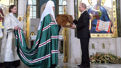 Vladimir Putin presented a 19th-century icon of John the Baptist as a gift to the Church of the Resurrection of Christ and the New Martyrs and Confessors of the Russian Church