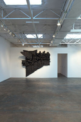 Leonardo Drew. Courtesy of Talley Dunn Gallery