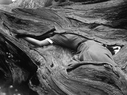 Noé Sendas, Crystal girl nº 45 (detail), 2016. Courtesy of Carlos Carvalho 