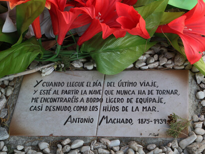 Tumba de Antonio Machado en el cementerio de Collioure