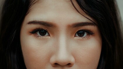 Woman looking into the camera