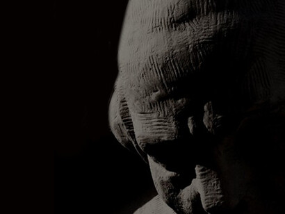 A culpa, quando questionada, leva à
constatação da impotência diante de si, dos outros, da vida
