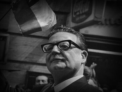 El gobierno de Salvador Allende fue apoyado por la Unidad Popular, una coalición de partidos de izquierda, y destacó tanto por el intento de establecer un Estado socialista