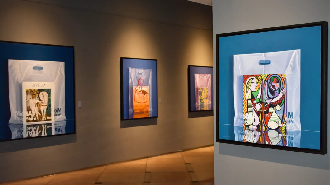 Carlos Vega, Contemporary realism, exhibition view. Courtesy of Duque Arango Gallery