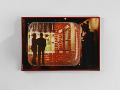 Alain Jacquet,
Exposition Galerie Iolas, 1964,
Silkscreen on thermoformed plastic box with original frame,
15 1/4 H x 22 1/2 x 6 1/4 inches,
38.5 H x 57 x 16 cm. Courtesy of Demisch Danant Gallery