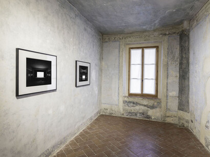 Hiroshi Sugimoto - The First Encounter - Italy through eyes of Hiroshi Sugimoto and Tensho Embassy installation views Galleria Continua, San Gimignano. Photo Ela Bialkowska, OKNO Studio