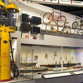 Allée des artefacts, vue d’exposition. Avec l’aimable autorisation d’Ingenium. Musée des sciences et de la technologie du Canada