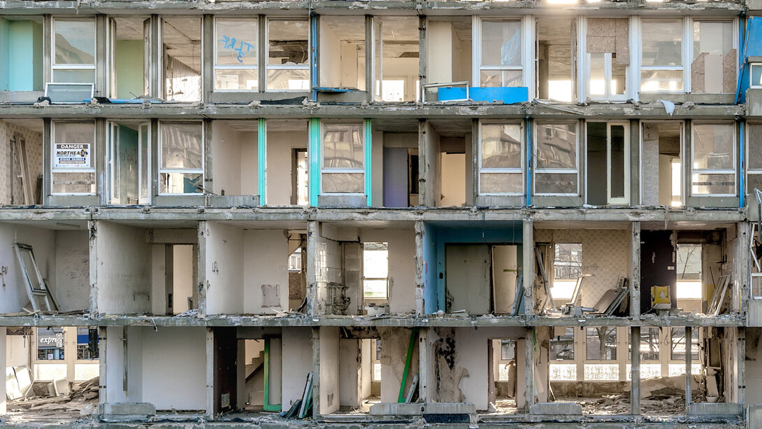 Do Ho Suh, Robin Hood gardens, Woolmore Street, London E14 0HG, 2018 (still). Courtesy of Tate Modern