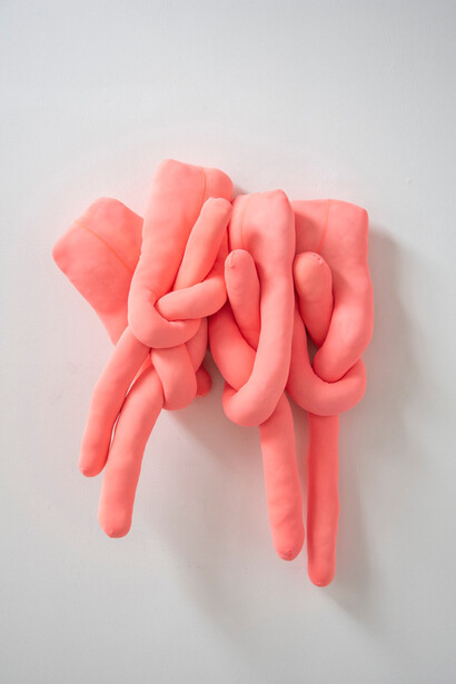 Pack den Badeanzug ein. Courtesy of Galerie Kornfeld